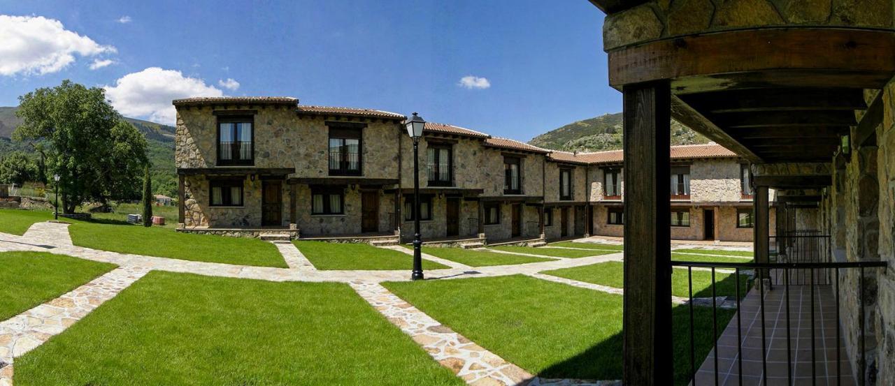 Hotel Ribera Del Corneja Navacepedilla de Corneja Bagian luar foto
